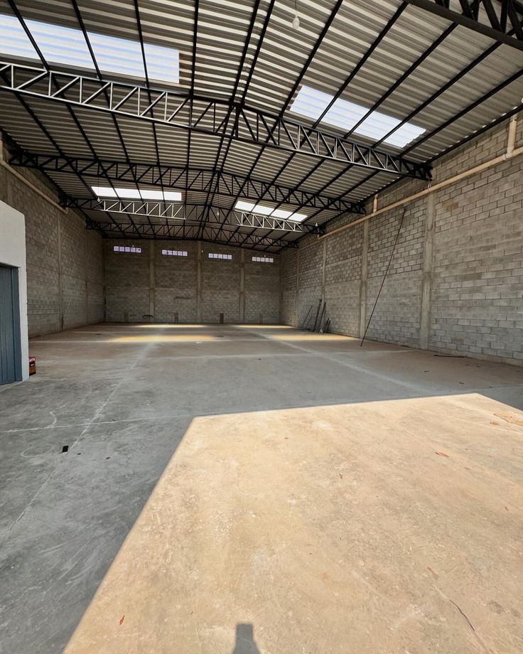 Yajifarz Worldwide Logistics Background